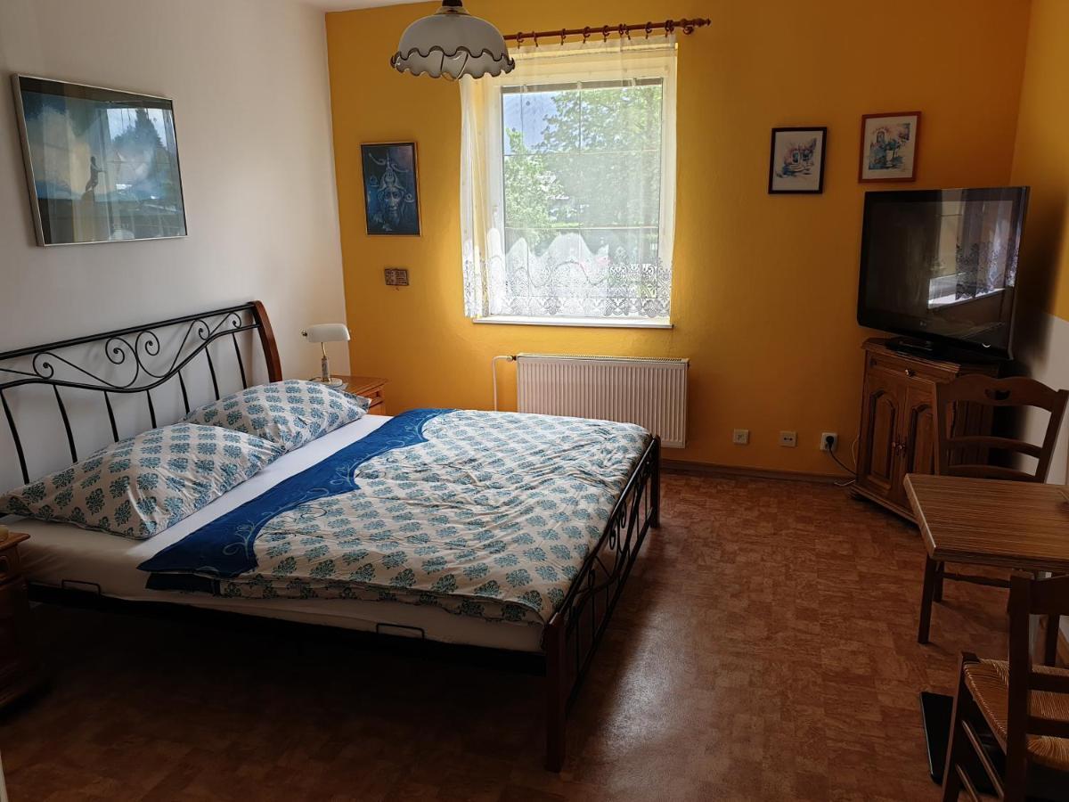 Penzion Cizku U Trebone Hotel Ngoại thất bức ảnh